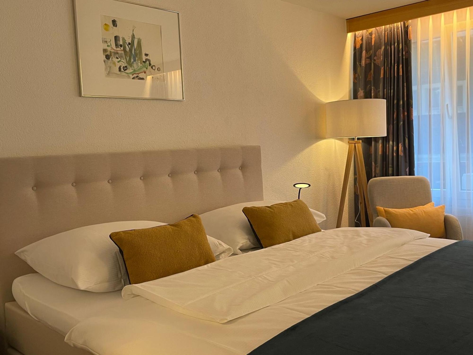 Saaserhof Apartments Phòng bức ảnh