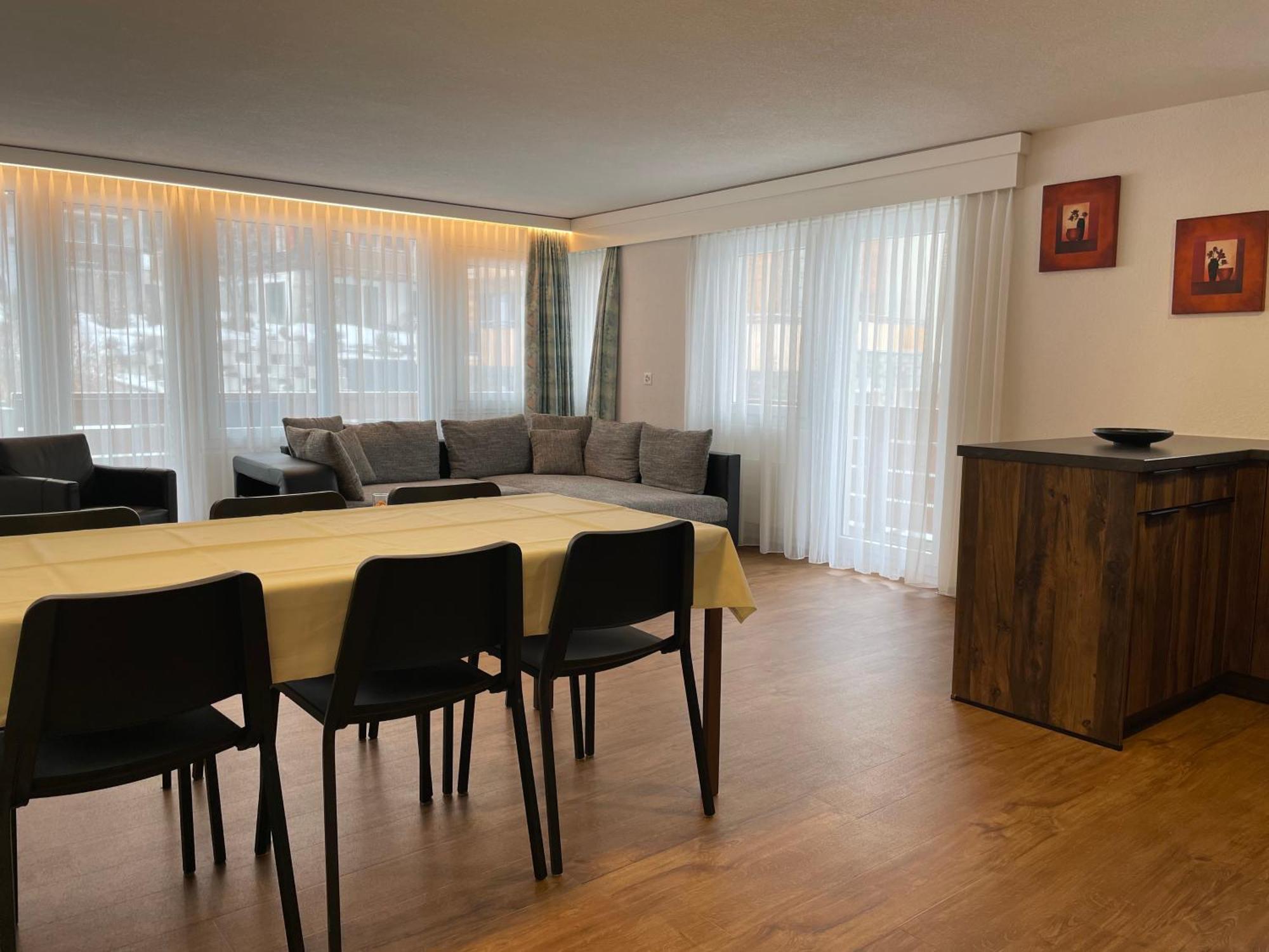 Saaserhof Apartments Ngoại thất bức ảnh